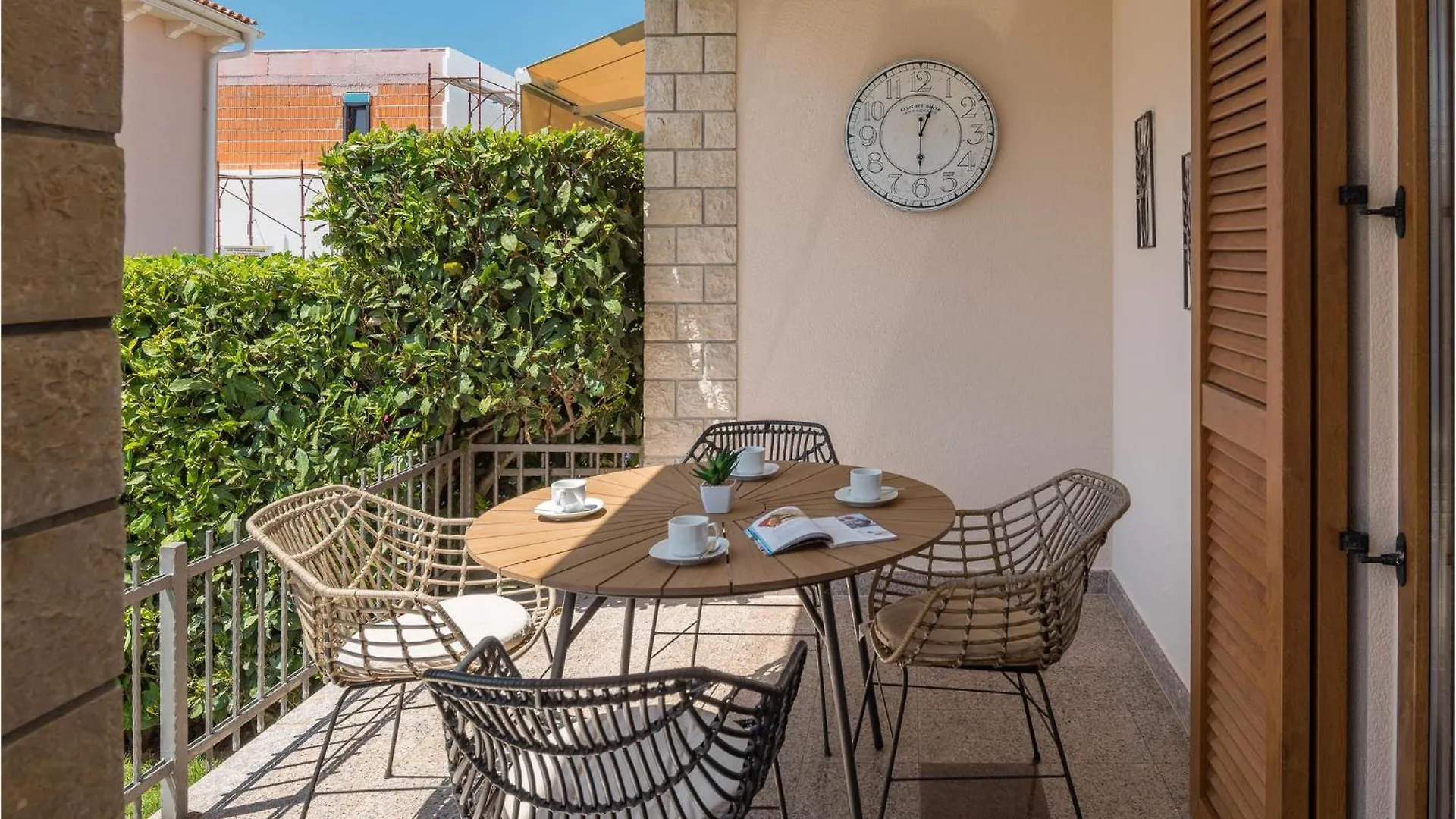 Nice Home In Kastelir With Kitchen