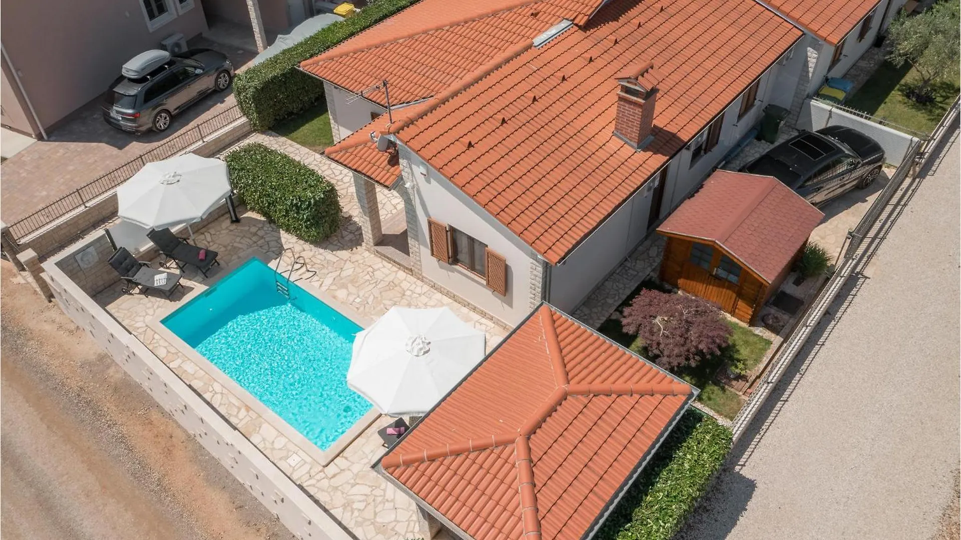 Nice Home In Kastelir With Kitchen